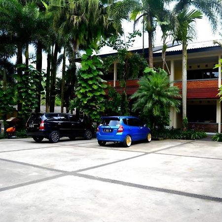 Augusta Sukabumi Hotel Eksteriør billede