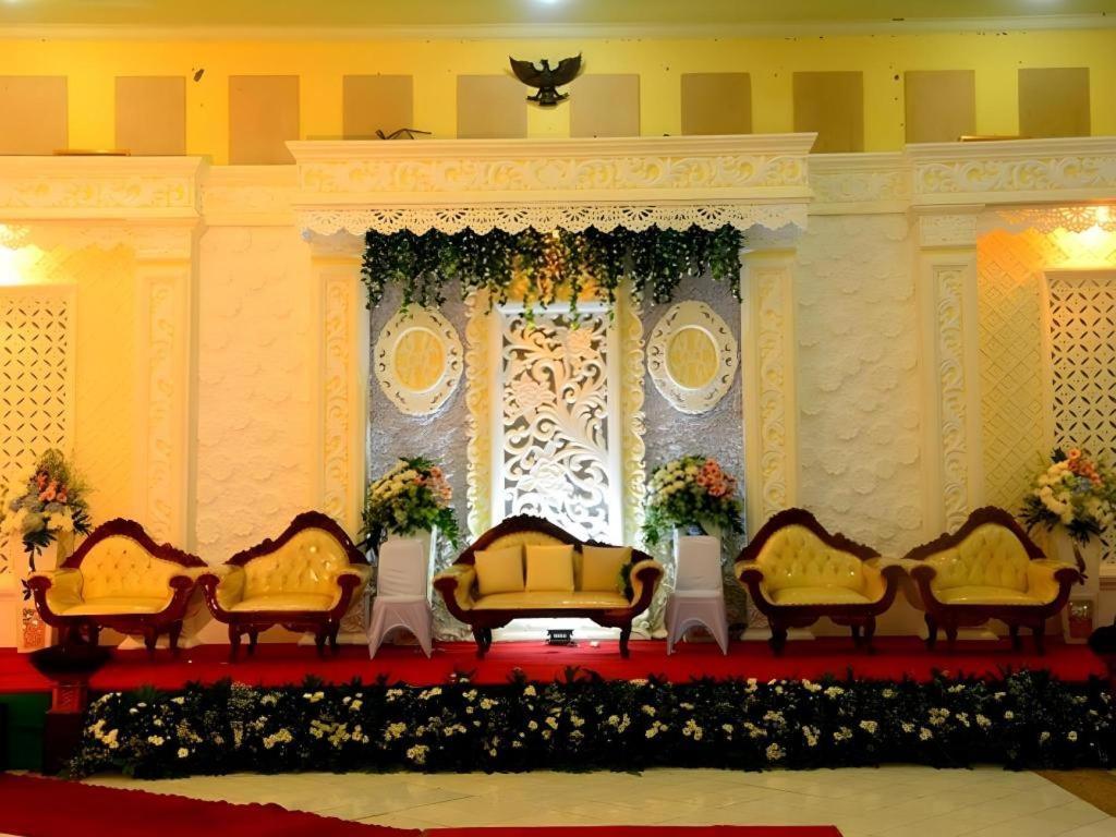 Augusta Sukabumi Hotel Eksteriør billede