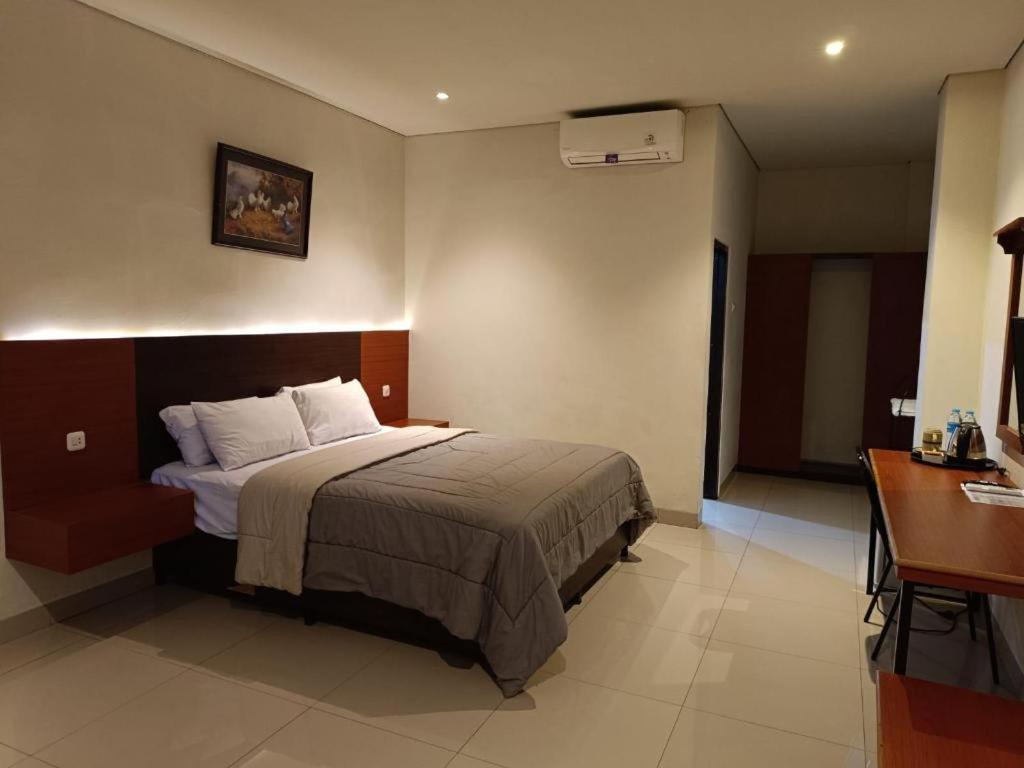 Augusta Sukabumi Hotel Eksteriør billede
